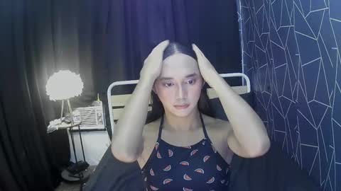 Snapshot of latina_kia chatting on 11/23/25, 02:39 latina_kia online show from 11/23/25, 02:39