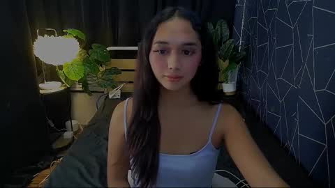Snapshot of latina_kia chatting on 02/15/26, 07:51 latina_kia online show from 02/15/26, 07:51