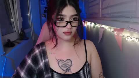 miiiiiiaaaa online show from 02/22/25, 03:45