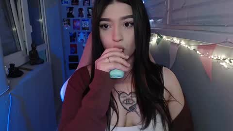 miiiiiiaaaa online show from 03/04/25, 01:06