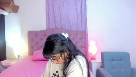 Martina online show from 04/09/26, 06:52