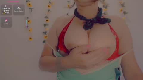 Snapshot of latinagood chatting on 04/05/26, 12:19 paula online show from 04/05/26, 12:19