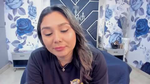 EMMA   online show from 10/27/25, 02:54