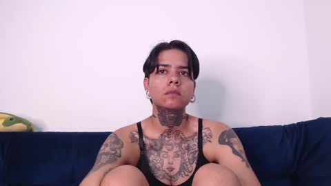 Snapshot of latinaleksa chatting on 12/02/24, 06:54 Alex online show from 12/02/24, 06:54