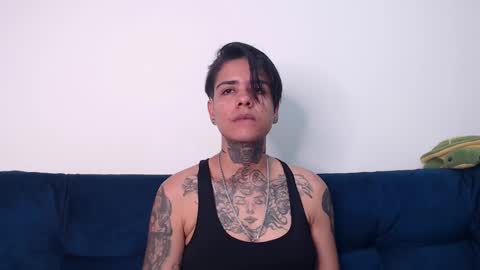 Snapshot of latinaleksa chatting on 01/10/25, 07:11 Alex online show from 01/10/25, 07:11