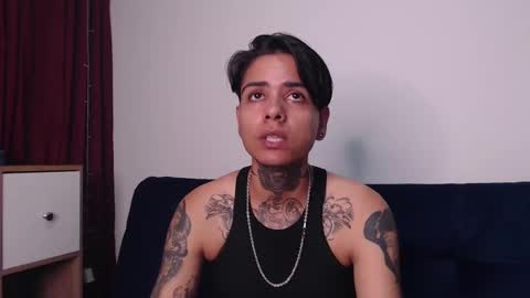 Snapshot of latinaleksa chatting on 01/13/25, 10:24 Alex online show from 01/13/25, 10:24