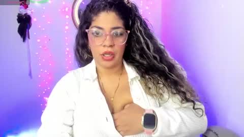 Snapshot of latinamav22 chatting on 07/05/26, 10:50 latinamav22 online show from 07/05/26, 10:50
