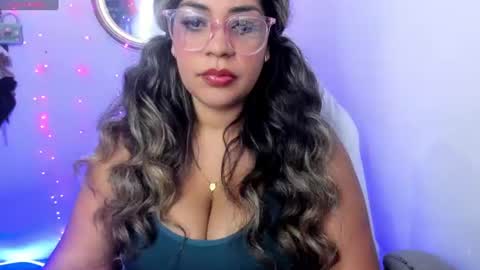 Snapshot of latinamav22 chatting on 07/20/26, 12:36 latinamav22 online show from 07/20/26, 12:36