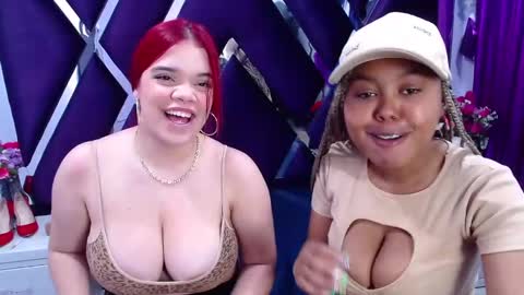 Snapshot of latinas_anales chatting on 12/24/24, 04:19 latinas_anales online show from 12/24/24, 04:19