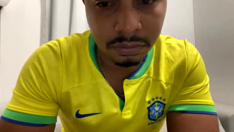 Snapshot of latinbbc_00 chatting on 02/24/25, 03:23 latinbbc_00 online show from 02/24/25, 03:23