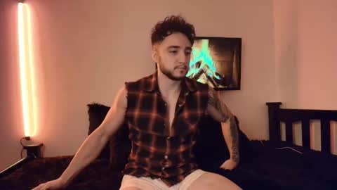 LatinBoyVIP  Colombian online show from 04/20/26, 01:47