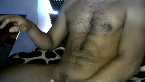 Snapshot of latincock_93 chatting on 08/09/26, 06:02 latincock_93 online show from 08/09/26, 06:02