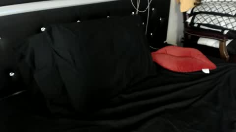 Chris online show from 12/07/24, 02:46