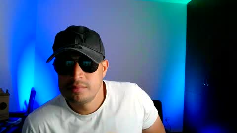 Snapshot of latingogo chatting on 02/22/26, 03:07 Latingogo online show from 02/22/26, 03:07