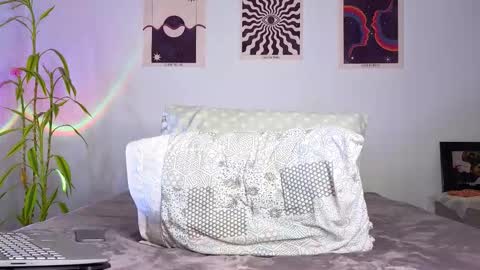 Logan online show from 10/12/25, 10:09