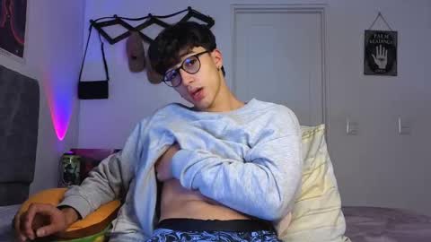 Logan online show from 01/09/26, 03:31