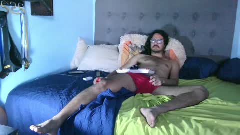 Snapshot of latinincognito chatting on 12/29/24, 05:12 latinincognito online show from 12/29/24, 05:12