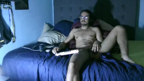 Snapshot of latinincognito chatting on 12/31/24, 12:54 latinincognito online show from 12/31/24, 12:54