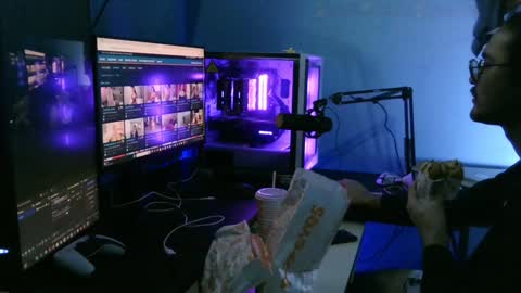 Snapshot of latinincognito chatting on 01/13/25, 03:01 latinincognito online show from 01/13/25, 03:01