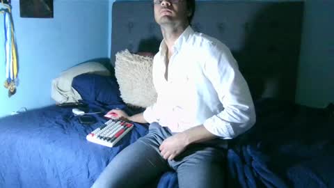 Snapshot of latinincognito chatting on 02/05/25, 07:18 latinincognito online show from 02/05/25, 07:18