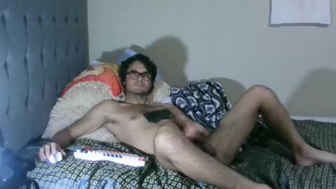 latinincognito online show from 01/12/26, 08:30