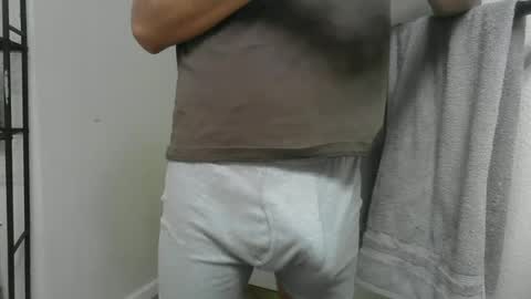latinman7945 online show from 06/19/26, 08:40
