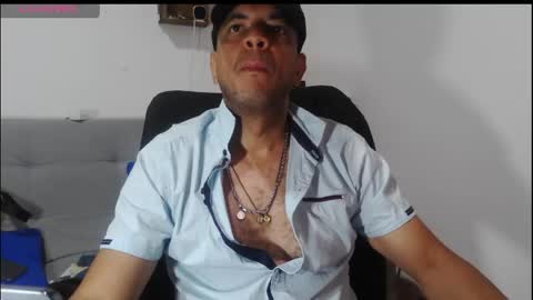 latinmartin254 online show from 05/02/26, 03:06