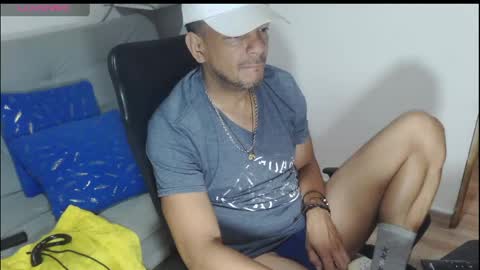 latinmartin254 online show from 06/08/26, 03:23