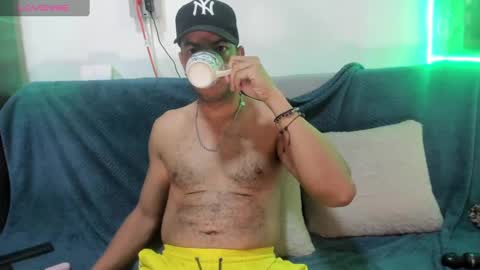 latinmartin73 online show from 01/26/25, 04:41