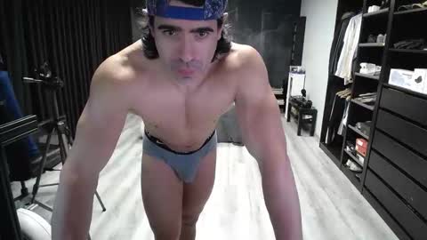 sam online show from 03/11/26, 05:08