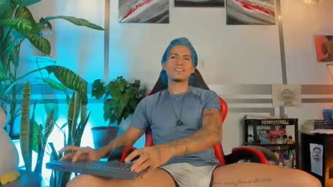 latino_boysmiles online show from 02/27/26, 02:33