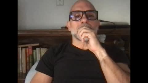 Snapshot of latino_to20 chatting on 06/10/26, 09:03 latino_to20 online show from 06/10/26, 09:03