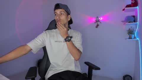 latinoalpha73 online show from 03/05/26, 03:30