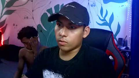 latinos2411 online show from 06/03/26, 02:58