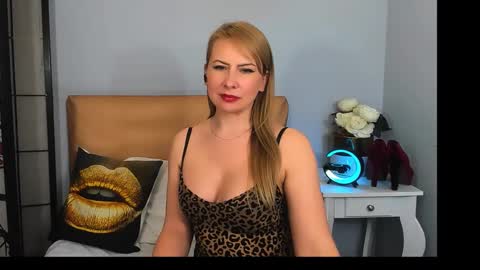 Latoya online show from 02/22/25, 09:12