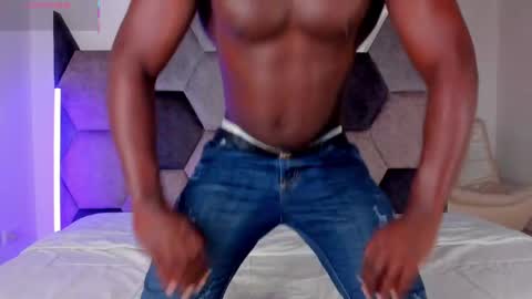 LEANDRO online show from 04/17/26, 04:15