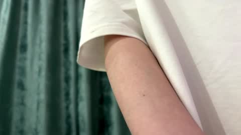 Eva online show from 04/14/26, 03:40