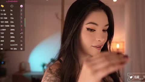 Snapshot of lau__1 chatting on 02/21/25, 07:32 IG 1lau 1 X 1lau 1 online show from 02/21/25, 07:32