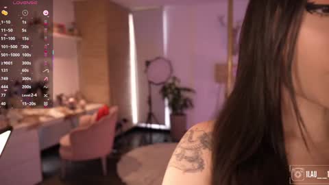 Snapshot of lau__1 chatting on 09/27/25, 08:14 IG 1lau 1 X 1lau 1 online show from 09/27/25, 08:14