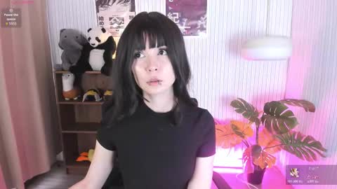 laukyubey1 online show from 02/12/26, 08:59