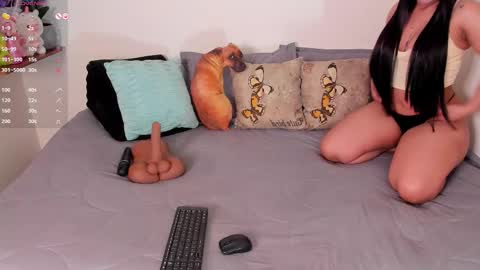 laura1__ online show from 03/12/26, 11:11