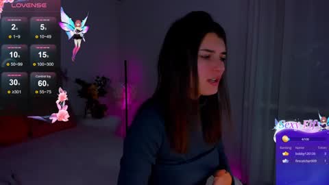 Laura online show from 12/30/24, 09:27