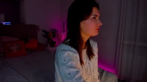 Laura online show from 12/31/24, 06:05