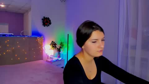 Laura online show from 01/05/26, 05:27