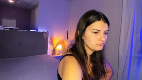 Laura online show from 07/06/26, 05:04