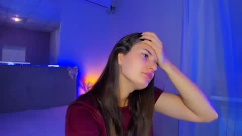 Laura online show from 07/17/26, 05:25