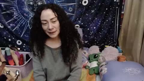  Wen  online show from 12/10/24, 01:54