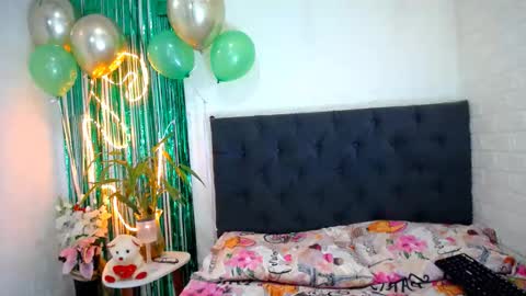 LAURA online show from 03/17/26, 05:05