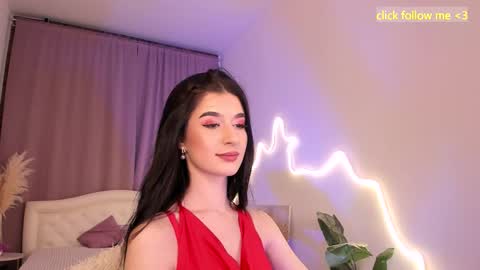 Snapshot of laura_coy chatting on 03/01/26, 08:44 Laura online show from 03/01/26, 08:44