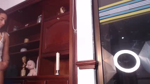 Snapshot of laura_golden1 chatting on 12/07/24, 01:58 lLAURA online show from 12/07/24, 01:58